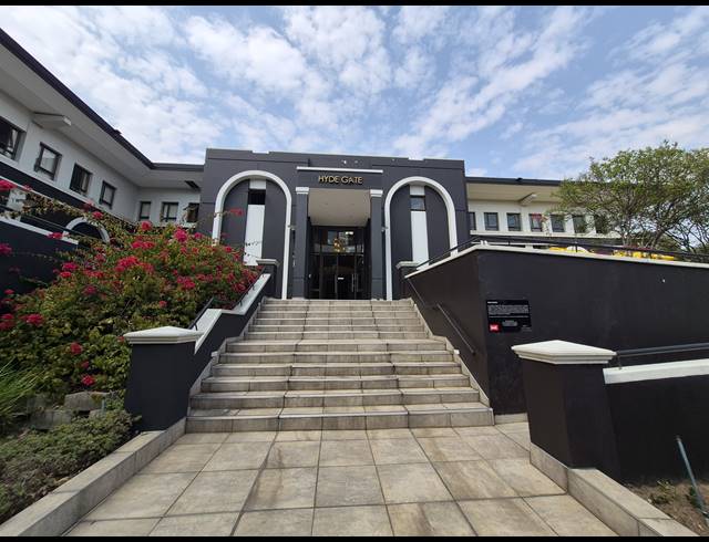260M² OFFICE TO LET IN HYDE PARK